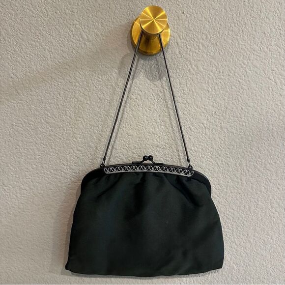 Vintage | deep green satin bag on a chain with the 1987 opera ticket - Picture 1 of 14